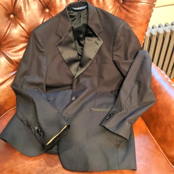 Polo Ralph Lauren tux - Picture 3 of 16